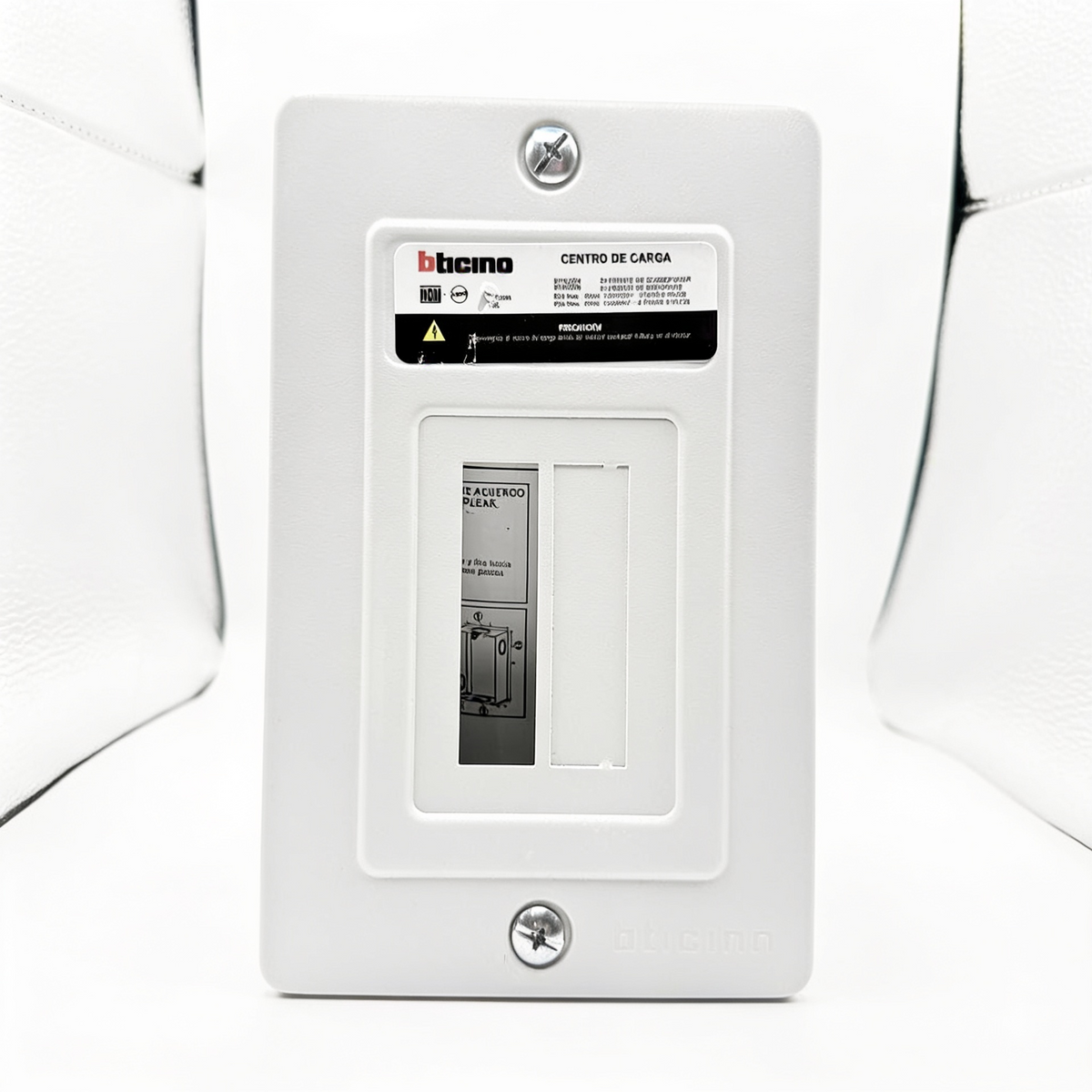 Centro De Carga Bticino 2P 50A 120/240V BTN/2EN