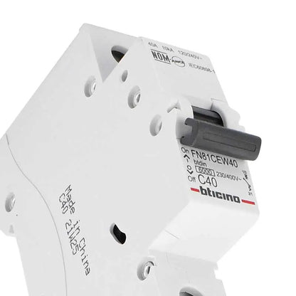 Pack 3 Breaker Termomagnético 1 Polo 40a Bticino Fe81/40