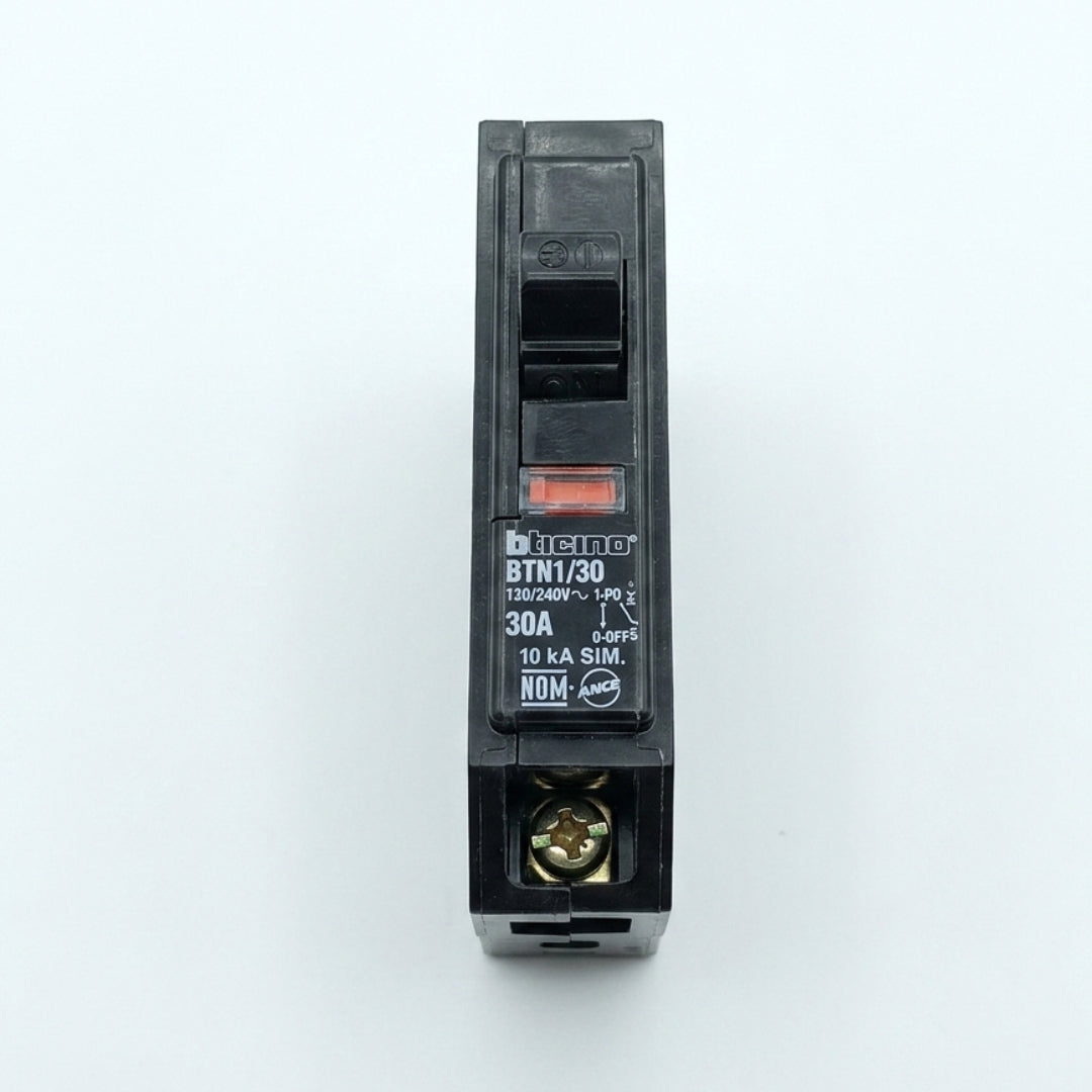 Interruptor Termomagnético 1p 30a 10ka Enchufable Bticino Bt