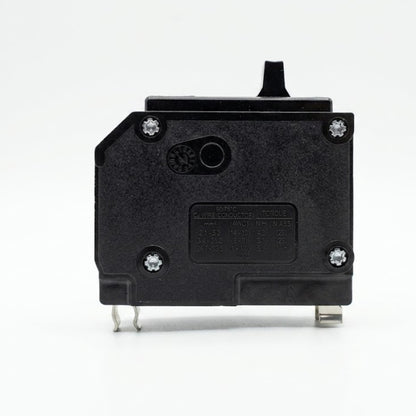 Bticino Btn1/15 Interruptor Termomagnético 1 Polo, 15a, 120v